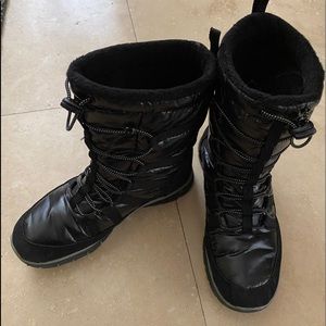 Khombu Alta boots